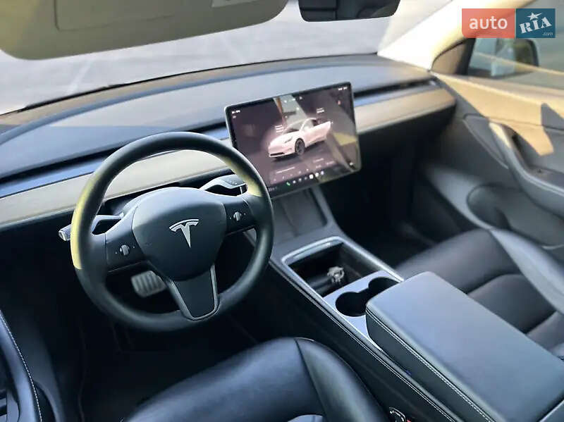 Позашляховик / Кросовер Tesla Model Y 2022 в Львові фото 8 Позашляховик / Кросовер Tesla Model Y 2022 в Львові