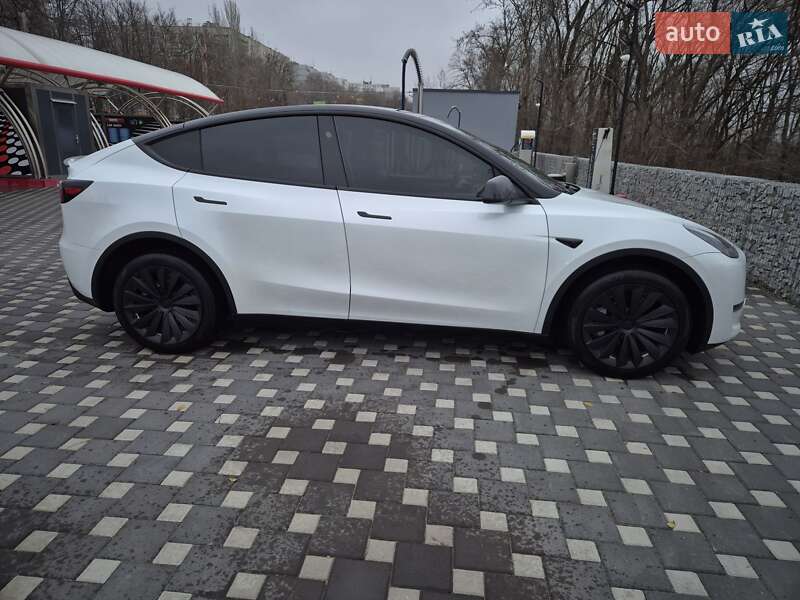 Внедорожник / Кроссовер Tesla Model Y 2023 в Запорожье фото 3 Внедорожник / Кроссовер Tesla Model Y 2023 в Запорожье