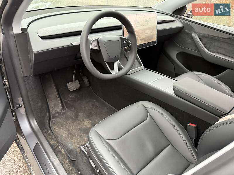 Внедорожник / Кроссовер Tesla Model Y 2025 в Харькове фото 10 Внедорожник / Кроссовер Tesla Model Y 2025 в Харькове
