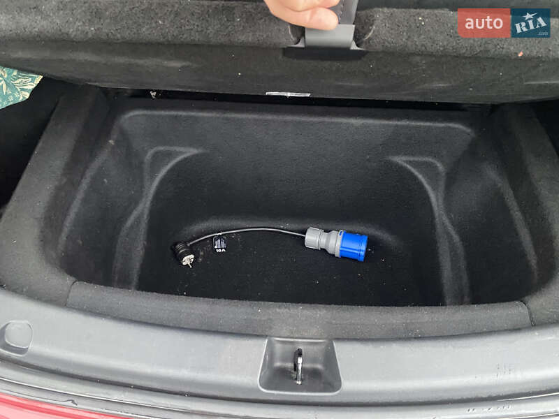 Позашляховик / Кросовер Tesla Model Y 2022 в Таращі