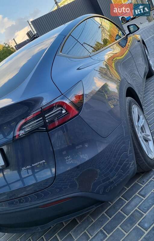 Позашляховик / Кросовер Tesla Model Y 2023 в Полтаві