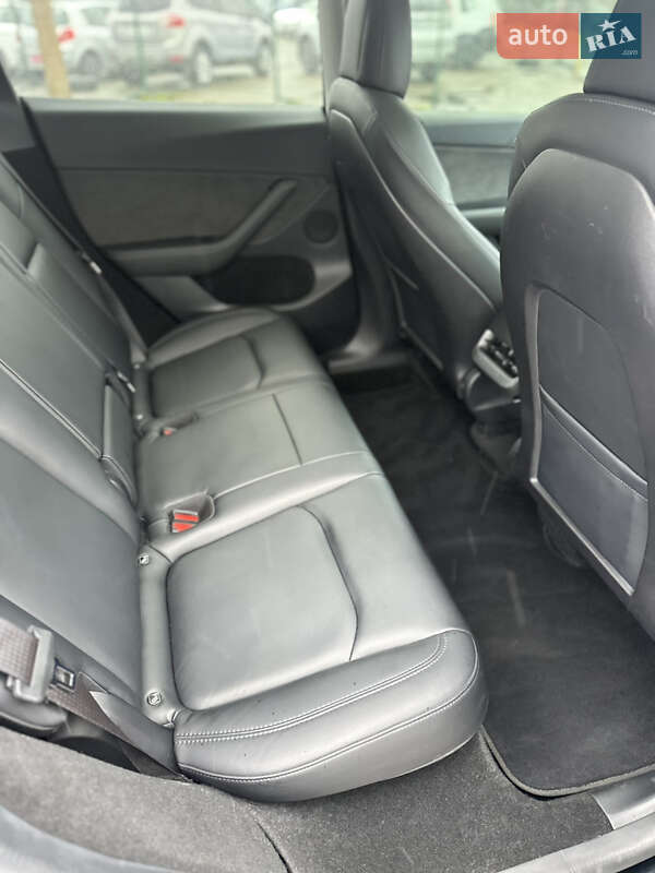 Внедорожник / Кроссовер Tesla Model Y 2022 в Киеве фото 20 Внедорожник / Кроссовер Tesla Model Y 2022 в Киеве