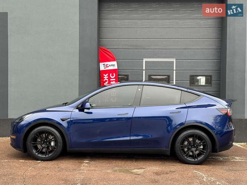 Позашляховик / Кросовер Tesla Model Y 2020 в Києві