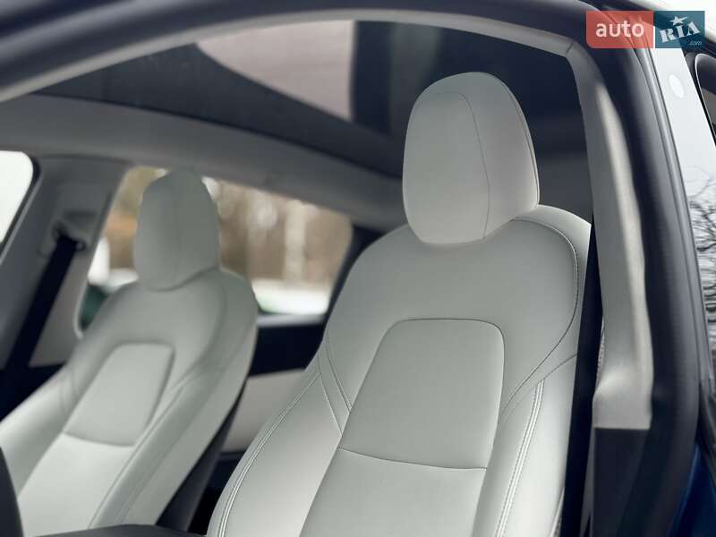 Позашляховик / Кросовер Tesla Model Y 2020 в Києві