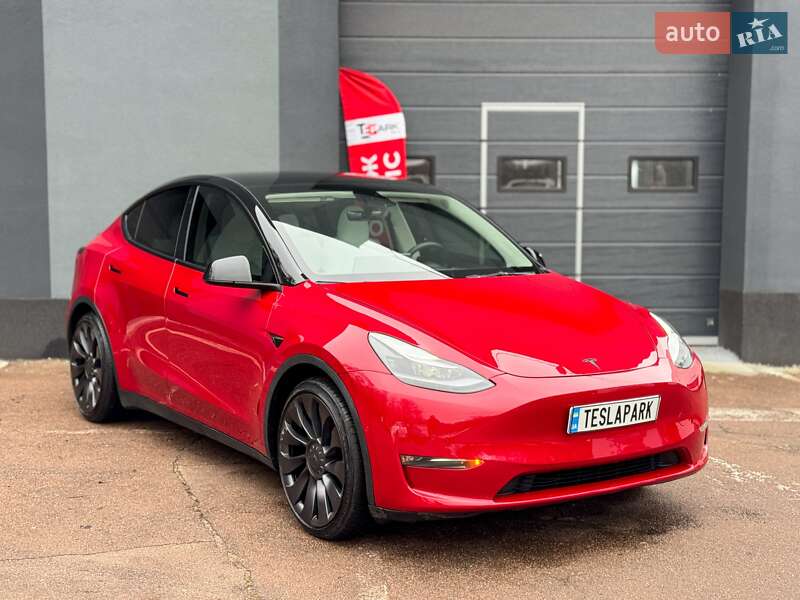 Позашляховик / Кросовер Tesla Model Y 2022 в Києві фото 12 Позашляховик / Кросовер Tesla Model Y 2022 в Києві