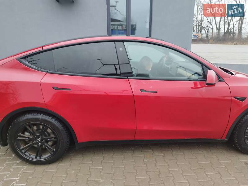 Позашляховик / Кросовер Tesla Model Y 2021 в Тернополі