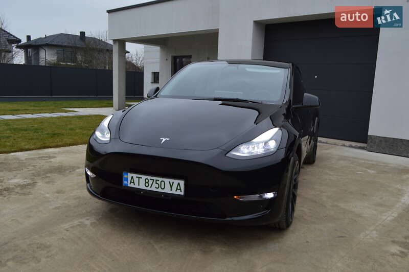 Внедорожник / Кроссовер Tesla Model Y 2022 в Ивано-Франковске