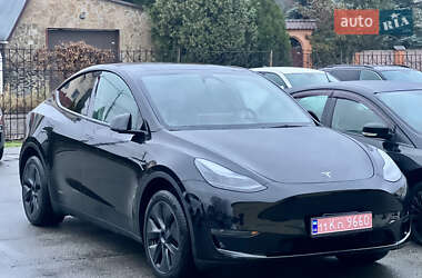 Позашляховик / Кросовер Tesla Model Y 2024 в Києві