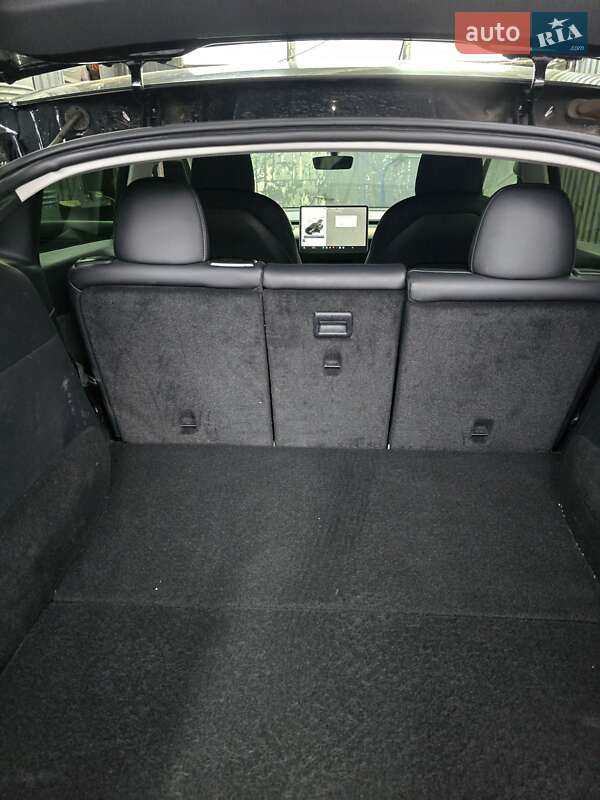 Позашляховик / Кросовер Tesla Model Y 2020 в Хмельницькому фото 7 Позашляховик / Кросовер Tesla Model Y 2020 в Хмельницькому