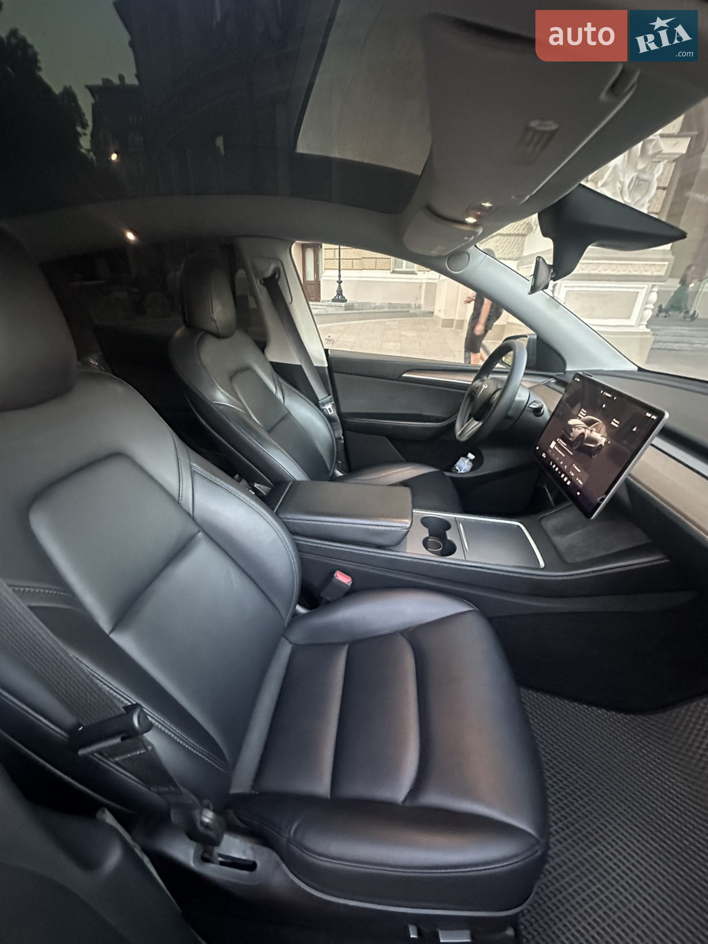 2022 Tesla Model Y - мініатюра 11
