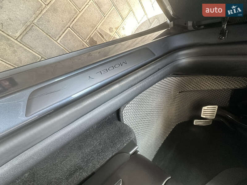 Позашляховик / Кросовер Tesla Model Y 2022 в Одесі