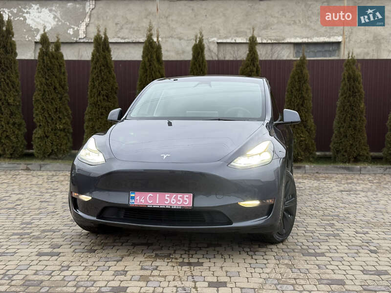 Внедорожник / Кроссовер Tesla Model Y 2023 в Тернополе