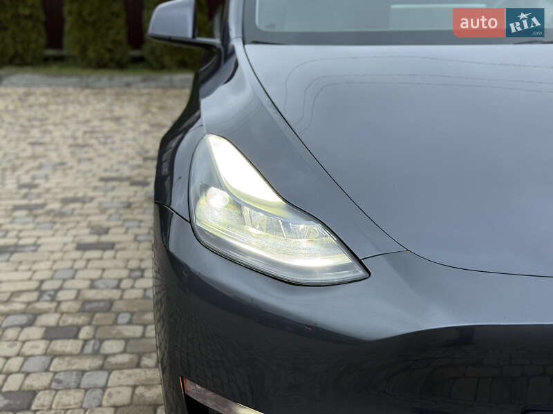 Внедорожник / Кроссовер Tesla Model Y 2023 в Тернополе