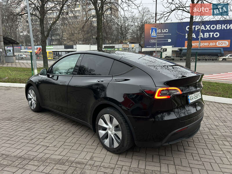 Внедорожник / Кроссовер Tesla Model Y 2022 в Киеве