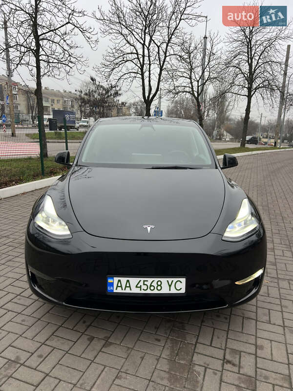 Внедорожник / Кроссовер Tesla Model Y 2022 в Киеве