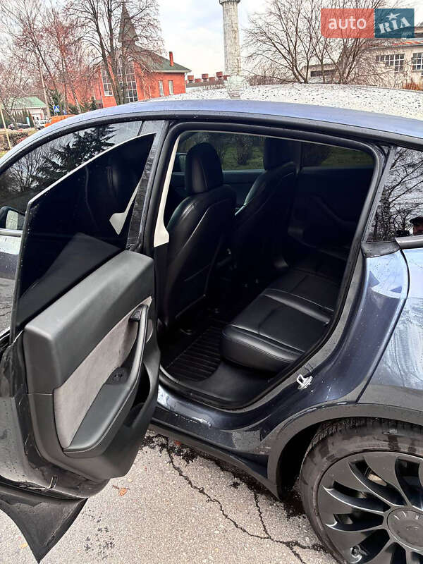 Внедорожник / Кроссовер Tesla Model Y 2022 в Киеве фото 12 Внедорожник / Кроссовер Tesla Model Y 2022 в Киеве