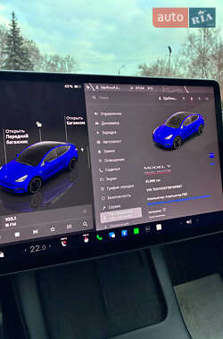 Внедорожник / Кроссовер Tesla Model Y 2022 в Киеве