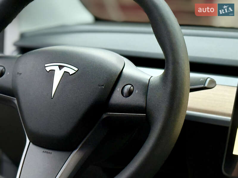 Внедорожник / Кроссовер Tesla Model Y 2023 в Тернополе фото 58 Внедорожник / Кроссовер Tesla Model Y 2023 в Тернополе