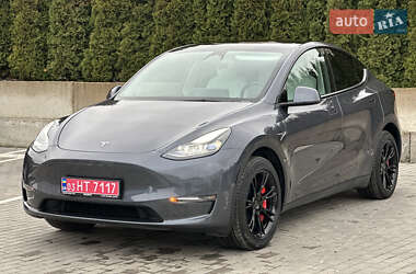 Внедорожник / Кроссовер Tesla Model Y 2023 в Ровно