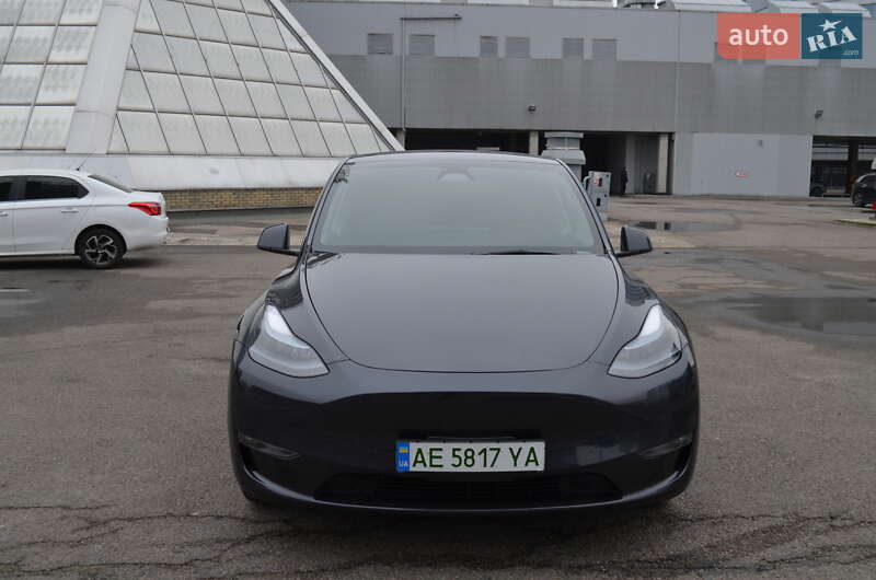 Позашляховик / Кросовер Tesla Model Y 2024 в Дніпрі фото 3 Позашляховик / Кросовер Tesla Model Y 2024 в Дніпрі