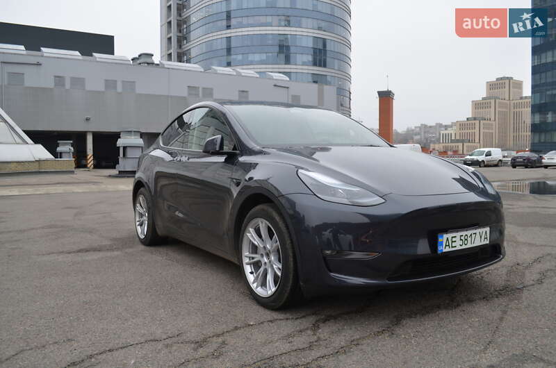 Позашляховик / Кросовер Tesla Model Y 2024 в Дніпрі фото 5 Позашляховик / Кросовер Tesla Model Y 2024 в Дніпрі