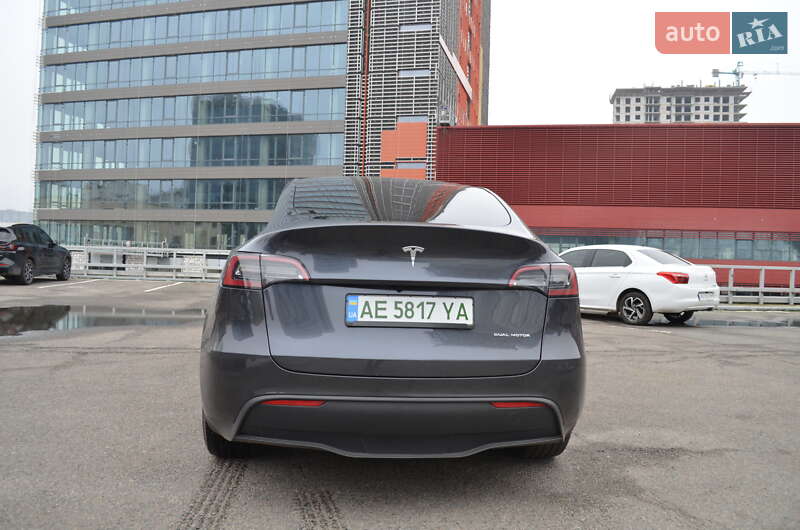Позашляховик / Кросовер Tesla Model Y 2024 в Дніпрі фото 9 Позашляховик / Кросовер Tesla Model Y 2024 в Дніпрі