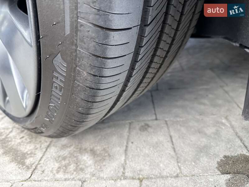 Внедорожник / Кроссовер Tesla Model Y 2021 в Львове фото 37 Внедорожник / Кроссовер Tesla Model Y 2021 в Львове