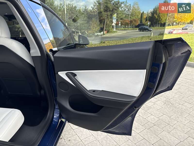 Внедорожник / Кроссовер Tesla Model Y 2021 в Львове фото 45 Внедорожник / Кроссовер Tesla Model Y 2021 в Львове