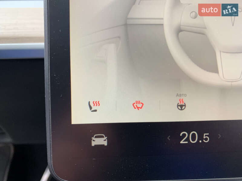 Внедорожник / Кроссовер Tesla Model Y 2024 в Киеве