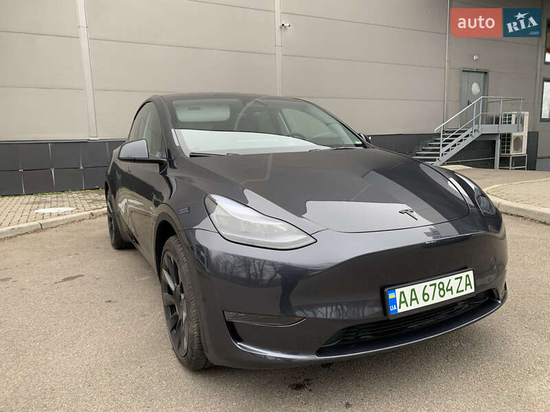 Внедорожник / Кроссовер Tesla Model Y 2024 в Киеве