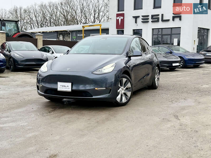 Tesla Model Y 2020