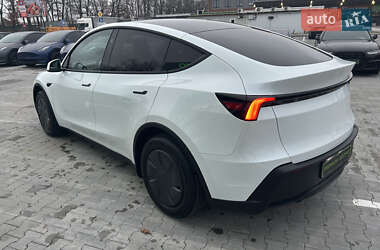 Позашляховик / Кросовер Tesla Model Y 2025 в Києві