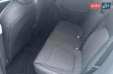 Позашляховик / Кросовер Tesla Model Y 2025 в Києві