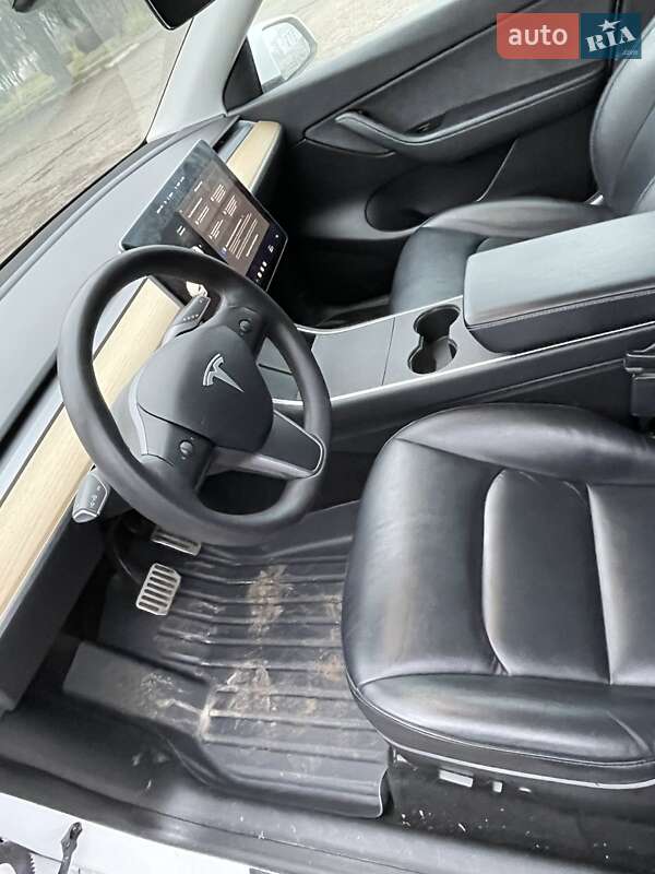 Внедорожник / Кроссовер Tesla Model Y 2020 в Харькове