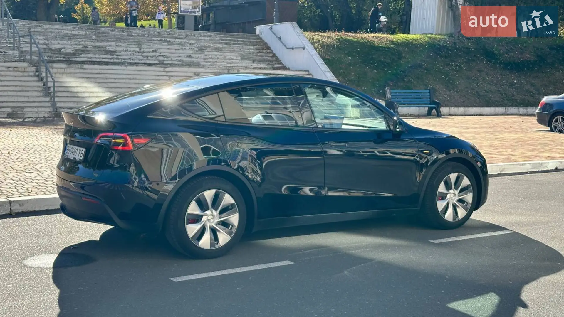 2024 Tesla Model Y - мініатюра 6