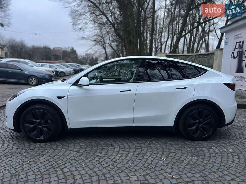 Внедорожник / Кроссовер Tesla Model Y 2024 в Львове