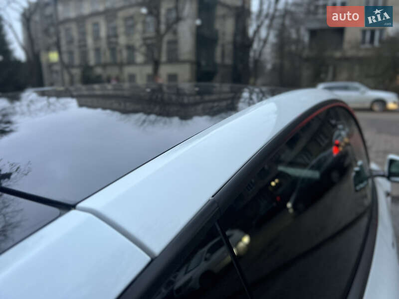 Внедорожник / Кроссовер Tesla Model Y 2024 в Львове