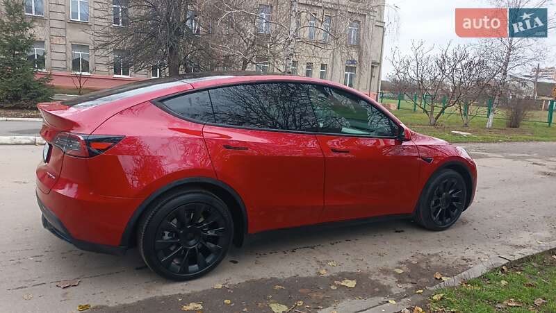 Внедорожник / Кроссовер Tesla Model Y 2022 в Харькове