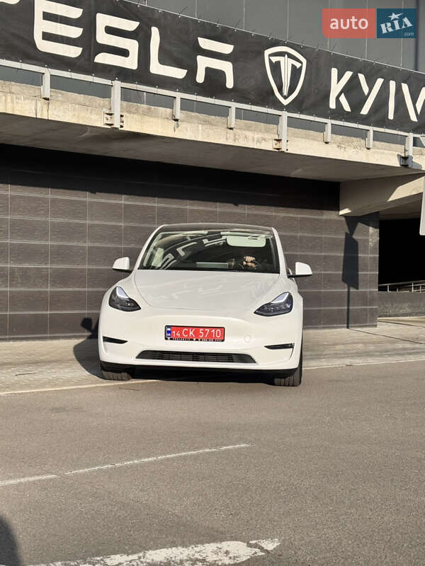 Внедорожник / Кроссовер Tesla Model Y 2023 в Киеве фото 11 Внедорожник / Кроссовер Tesla Model Y 2023 в Киеве
