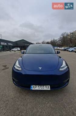 Внедорожник / Кроссовер Tesla Model Y 2020 в Запорожье