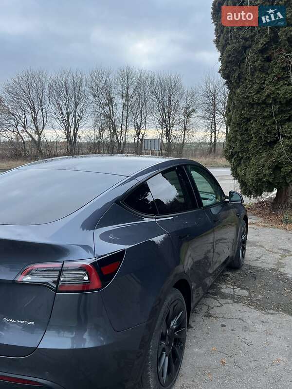 Внедорожник / Кроссовер Tesla Model Y 2021 в Остроге фото 7 Внедорожник / Кроссовер Tesla Model Y 2021 в Остроге