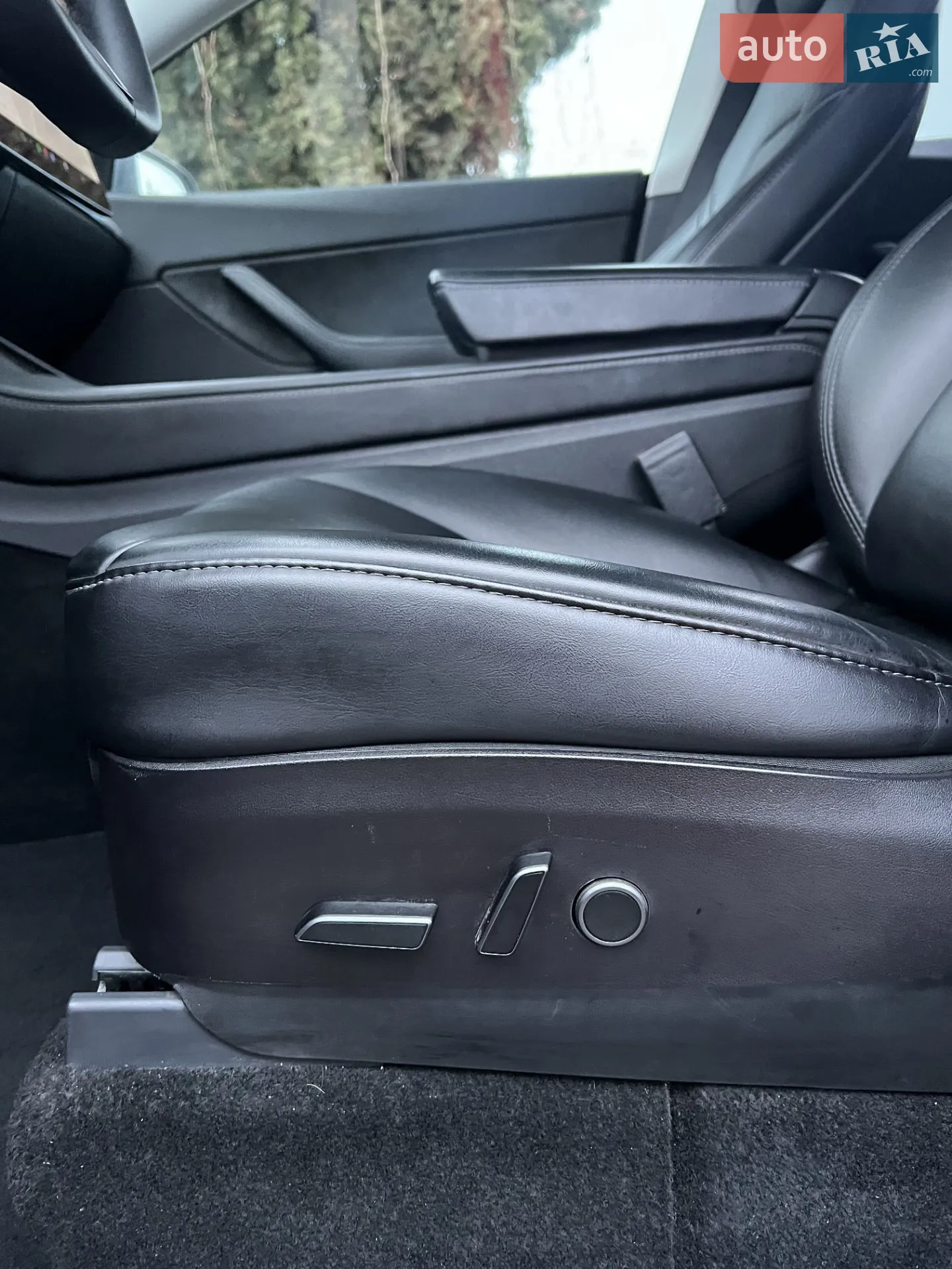 2021 Tesla Model Y - мініатюра 36