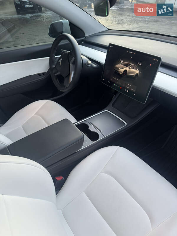 Внедорожник / Кроссовер Tesla Model Y 2022 в Тячеве