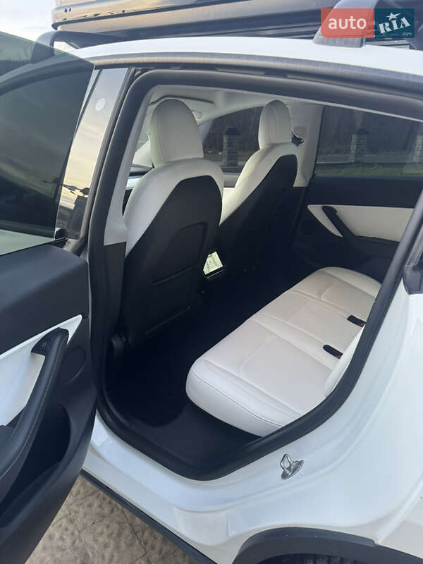 Внедорожник / Кроссовер Tesla Model Y 2022 в Тячеве