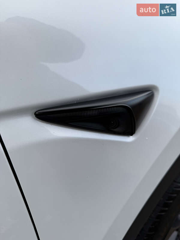 Внедорожник / Кроссовер Tesla Model Y 2022 в Луцке фото 20 Внедорожник / Кроссовер Tesla Model Y 2022 в Луцке