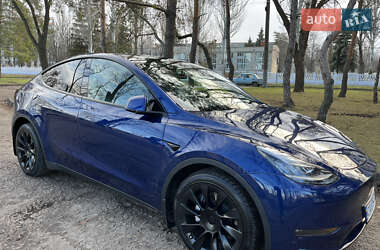 Позашляховик / Кросовер Tesla Model Y 2021 в Кривому Розі