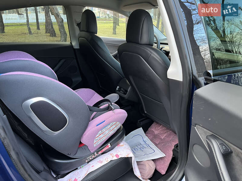 Внедорожник / Кроссовер Tesla Model Y 2021 в Кривом Роге