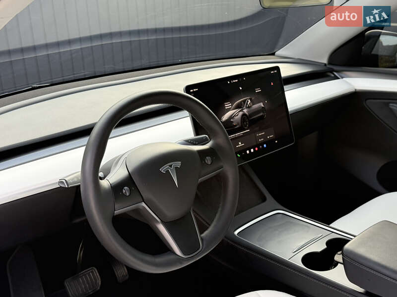 Внедорожник / Кроссовер Tesla Model Y 2023 в Стрые фото 41 Внедорожник / Кроссовер Tesla Model Y 2023 в Стрые