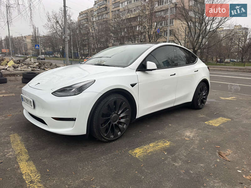 Внедорожник / Кроссовер Tesla Model Y 2022 в Киеве фото 12 Внедорожник / Кроссовер Tesla Model Y 2022 в Киеве