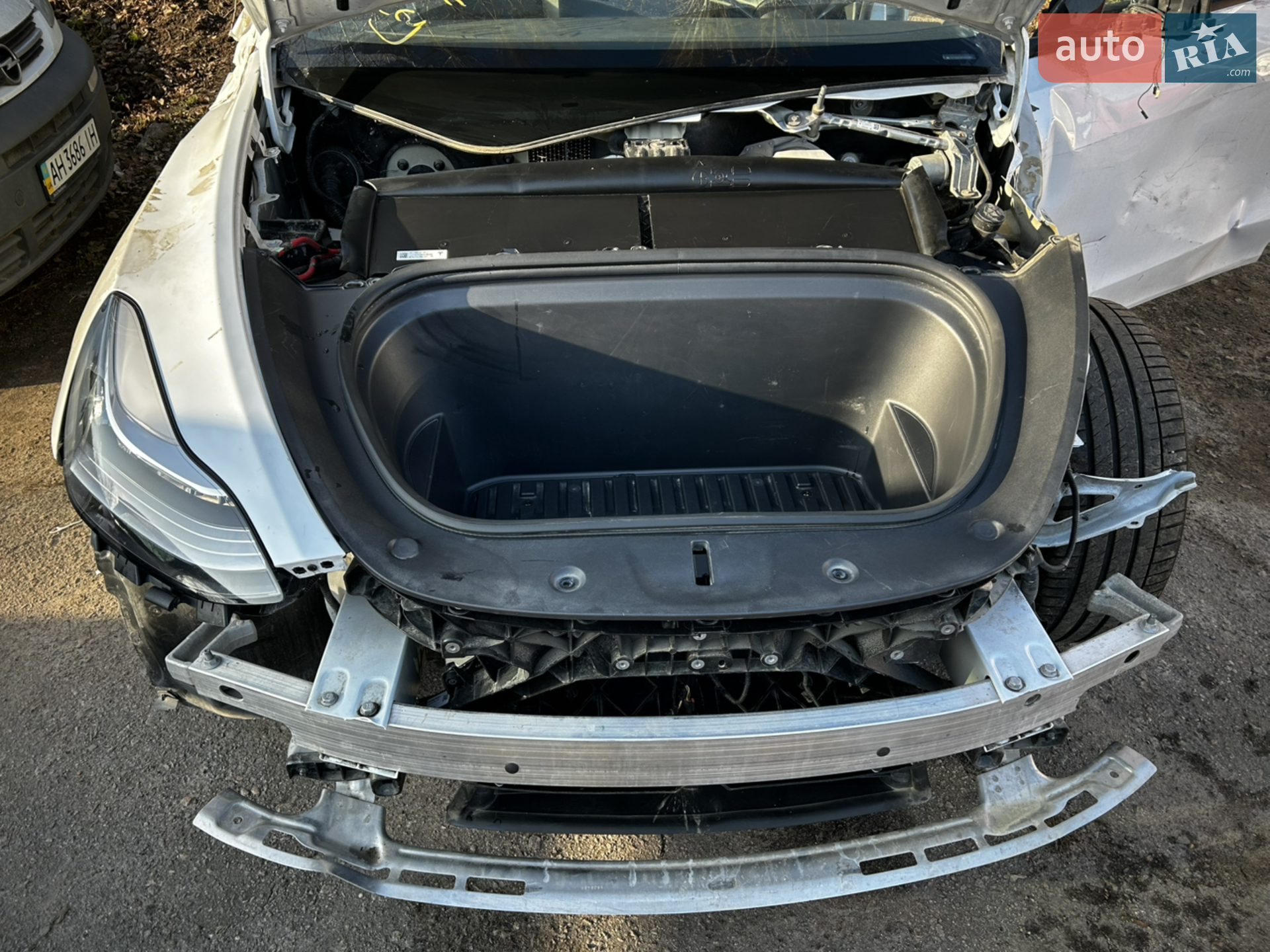 2023 Tesla Model Y - мініатюра 2